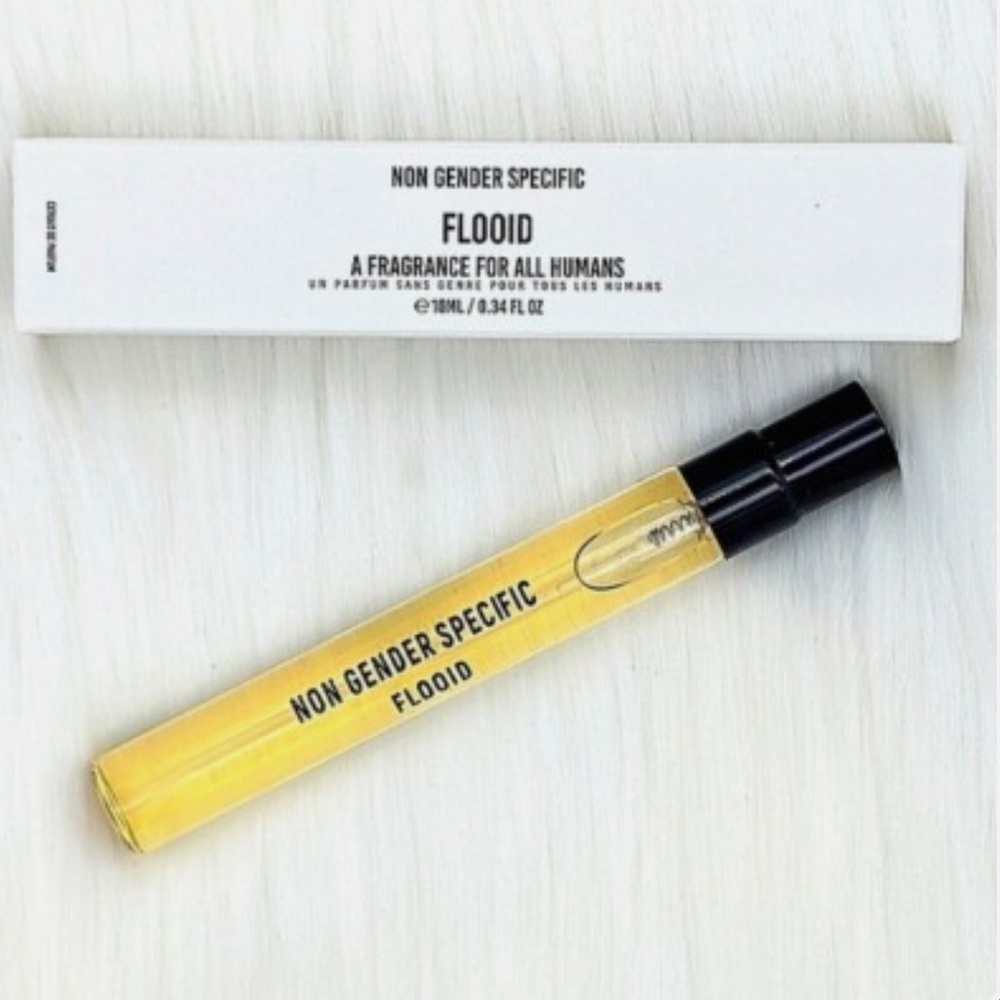 Non Gender Specific Flooid Travel Size 10ml - New in Box - Picture 2 of 4